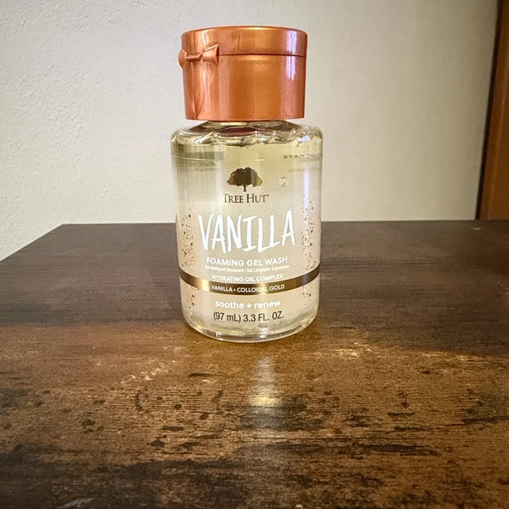 Tree Hut Vanilla Body Care Set - Picture 7 of 10